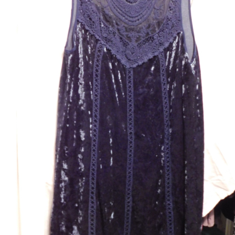 Francesca's Boutique Entro Crushed Velvet Lace Neckline Tunic Sleeveless Large